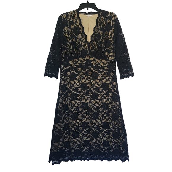Kiyonna Scalloped Boudoir Black Lace Sheath Dress 1X Plus - Picture 2 of 7